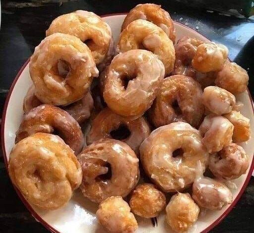 Krispy Kreme–Style Donuts: Soft, Airy, and Glazed to Perfection